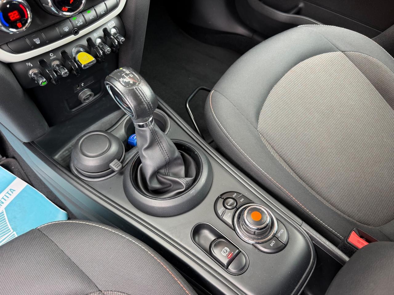 Mini Cooper Countryman 1.5 SE Hype ALL4 Automatica