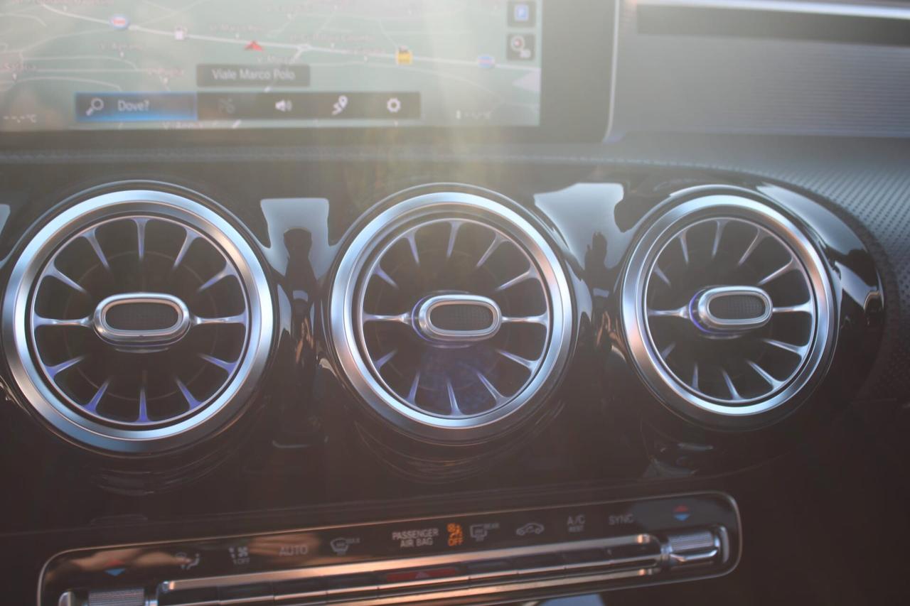 Mercedes-benz A180 Tua A SOLI 220€