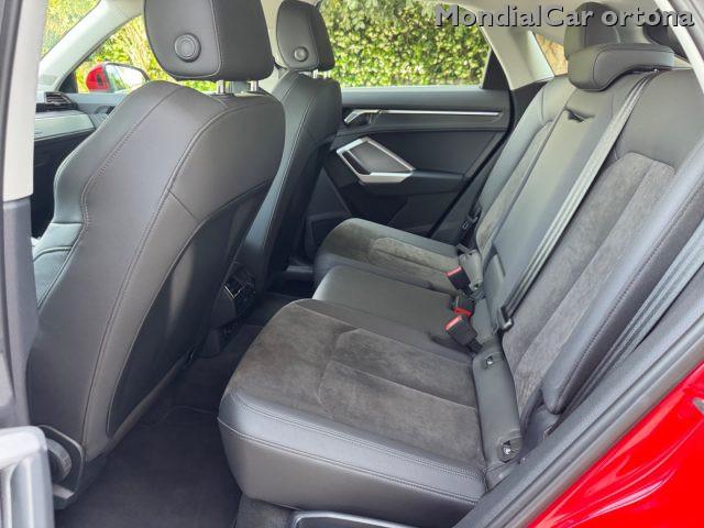 AUDI Q3 SPB 35 TDI S tronic S line edition