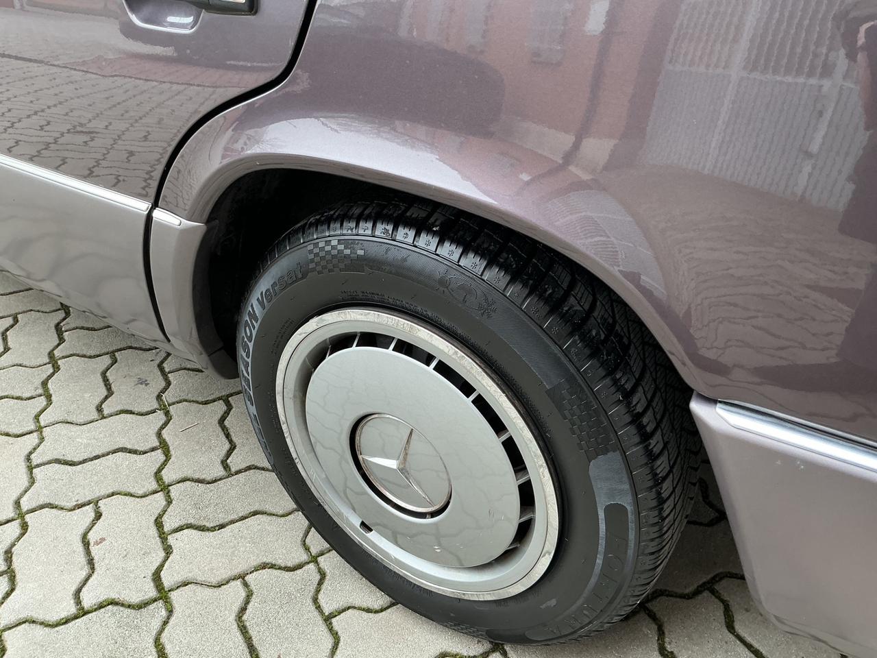 Mercedes-benz E 200 Station Wagon