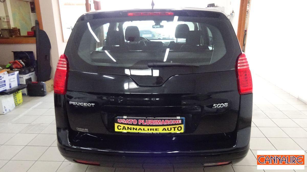 PEUGEOT - 5008 - 1.6 8V e-HDi 112CV S.&S. c.r. Fel.
