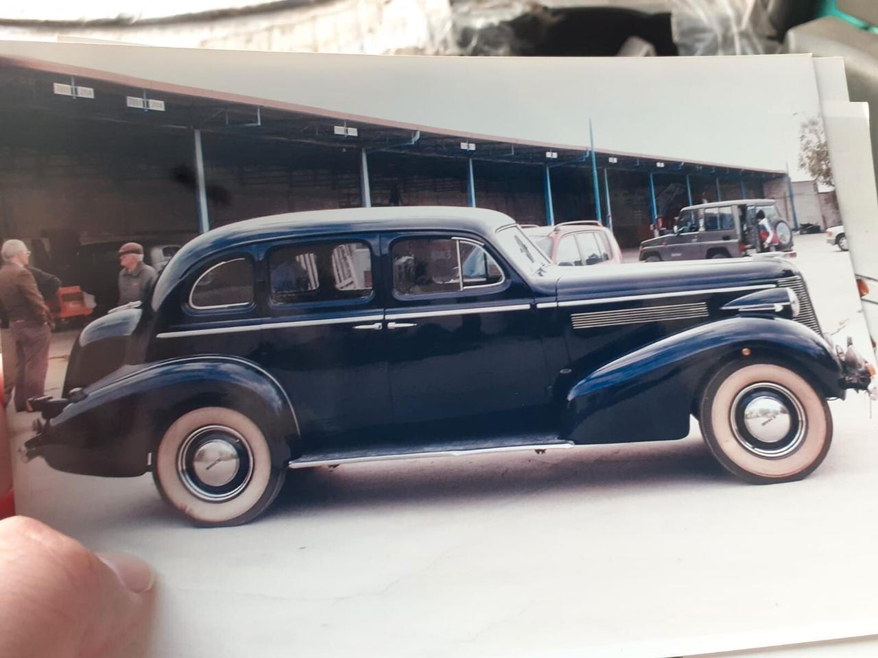 Cadillac serie 355 / buick special serie 40
