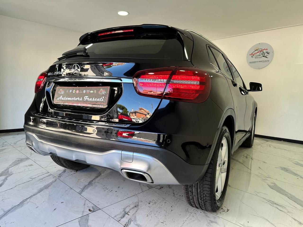 Mercedes-benz GLA 200 d Automatic -Premium-GARANTITA-2019