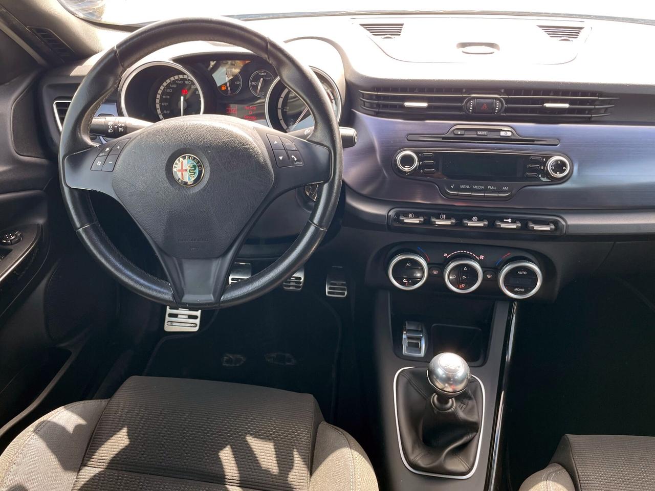 Alfa Romeo Giulietta 2.0 JTDm-2 140 CV Distinctive