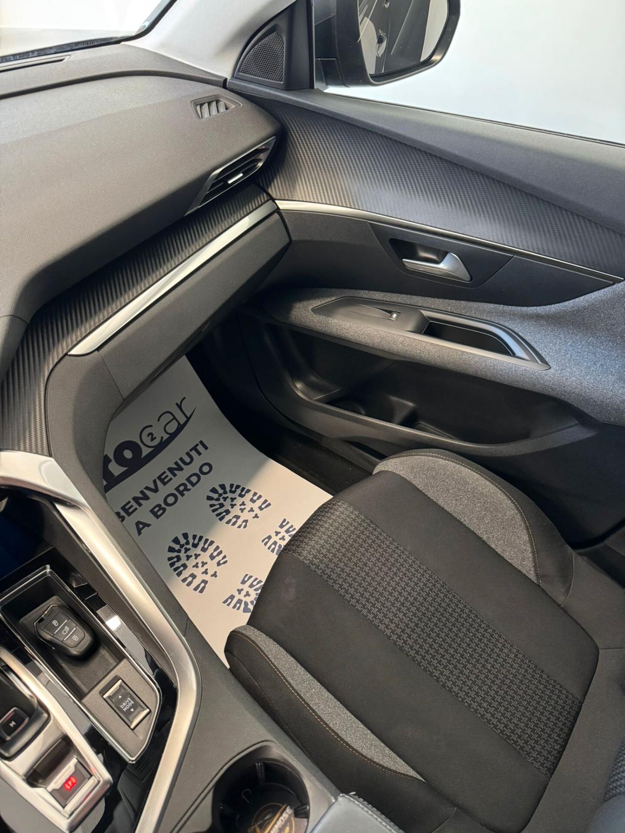 Peugeot 3008 BlueHDi 130 S&S EAT8 Active Business