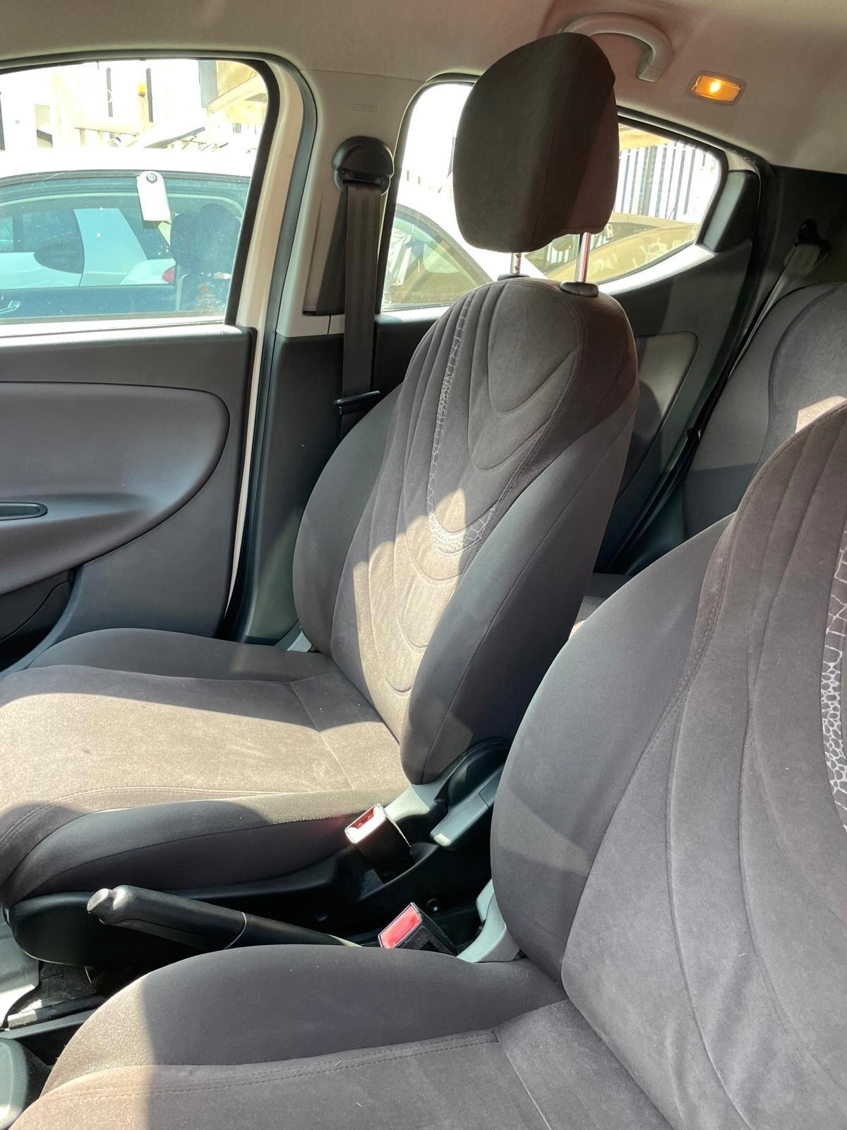 Lancia Ypsilon 1.2 69 CV 5 porte GPL Ecochic