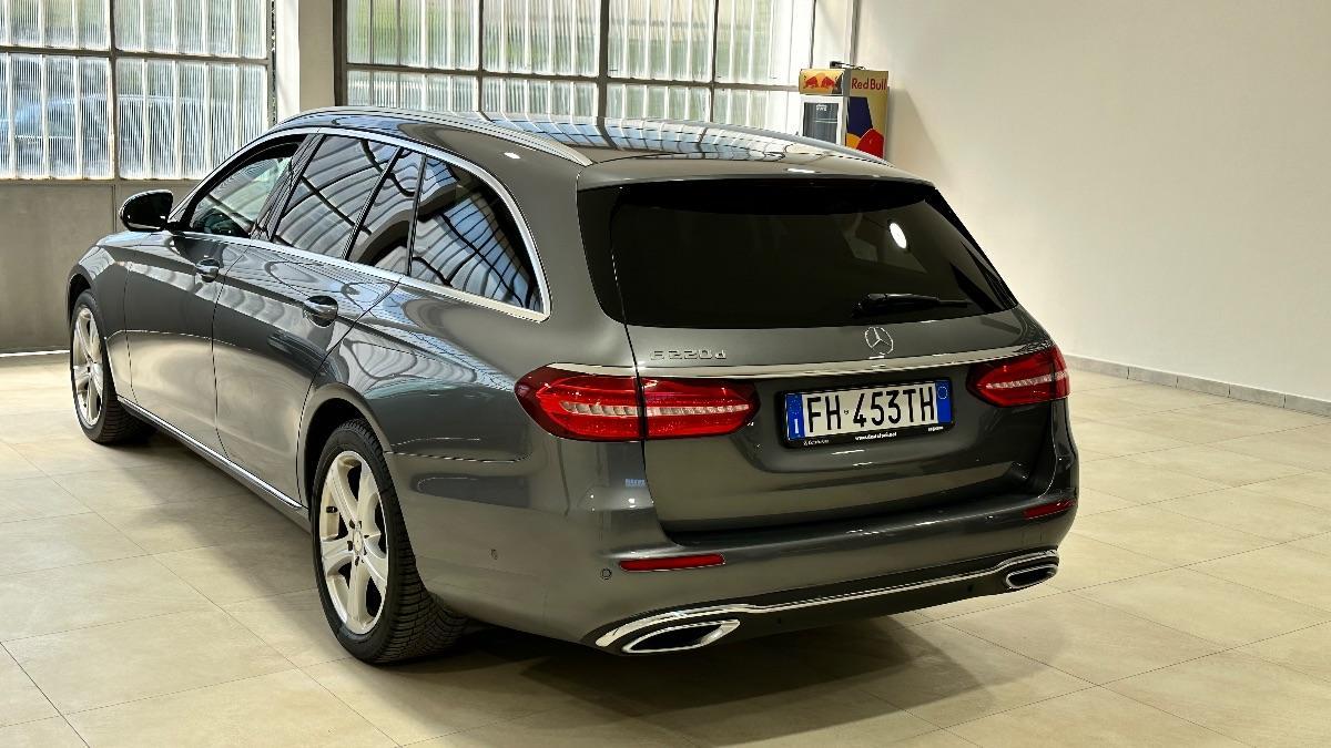 MERCEDES - Classe E Station Wagon - E 220d S.W. Auto Premium