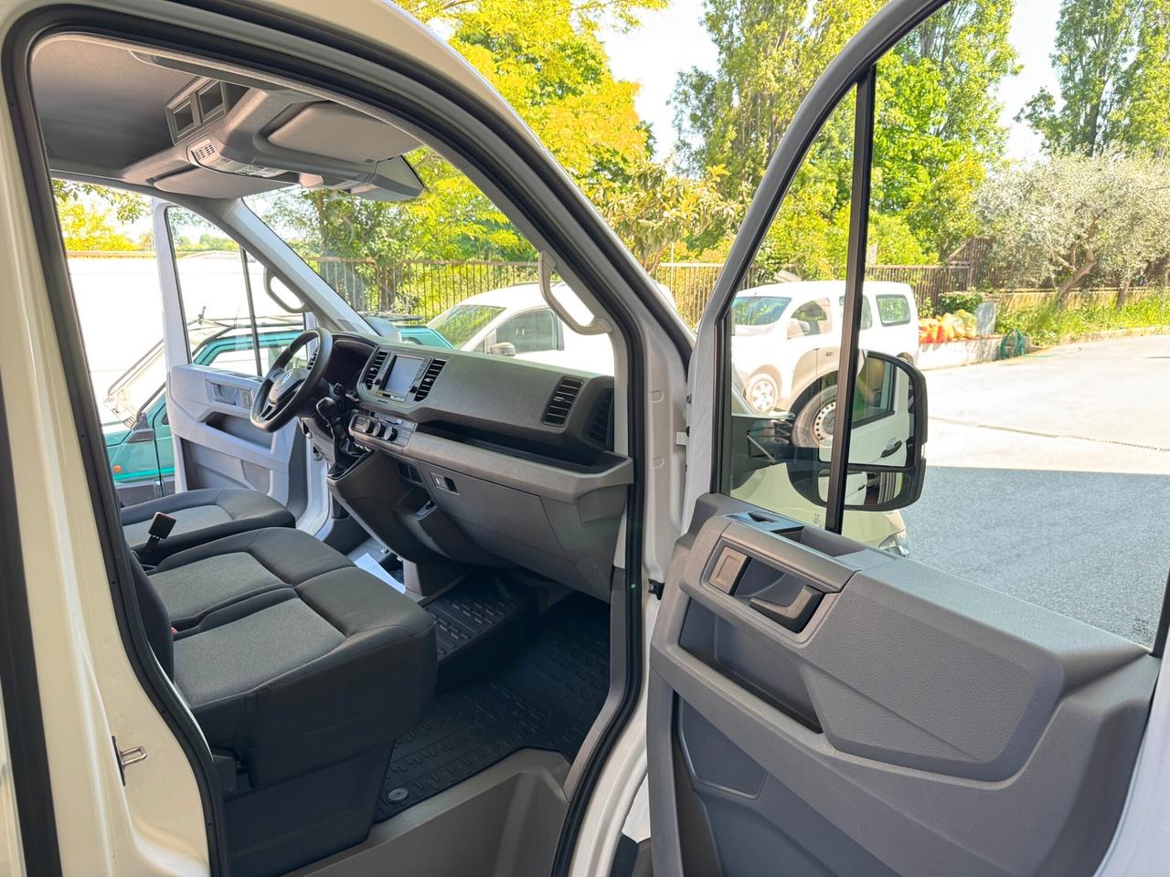 Volkswagen Crafter 2.0TDI CENTINA SPONDA PALFINGER