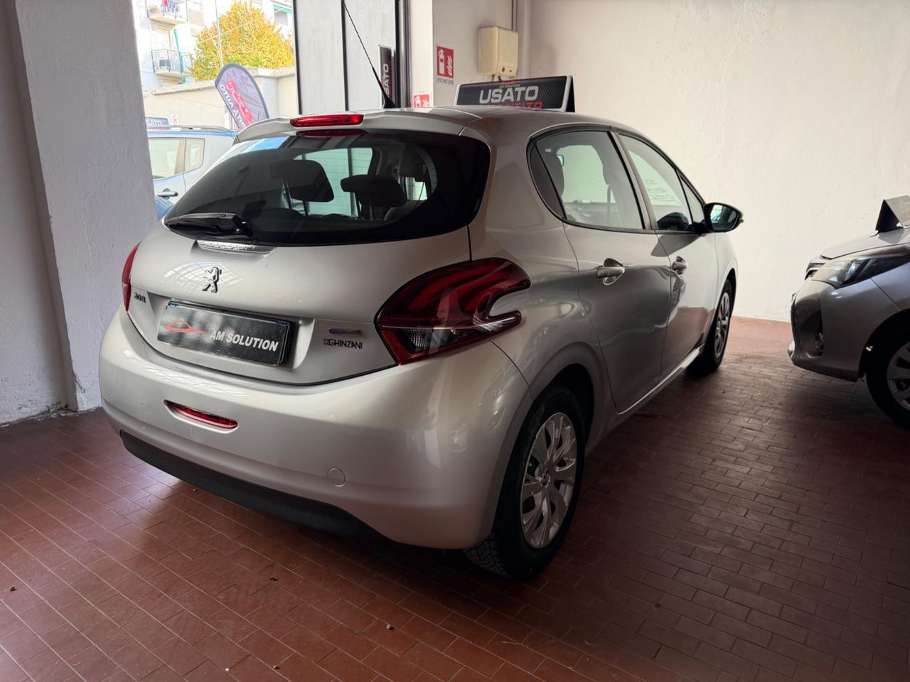 Peugeot 208 1.2 Neopatentati Euro 6