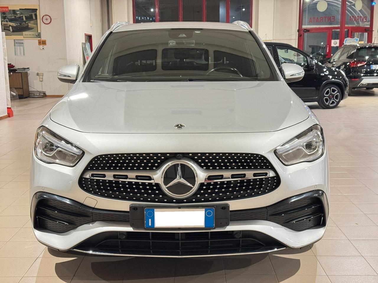 GLA 200 d Automatic Premium Multicolor Carplay