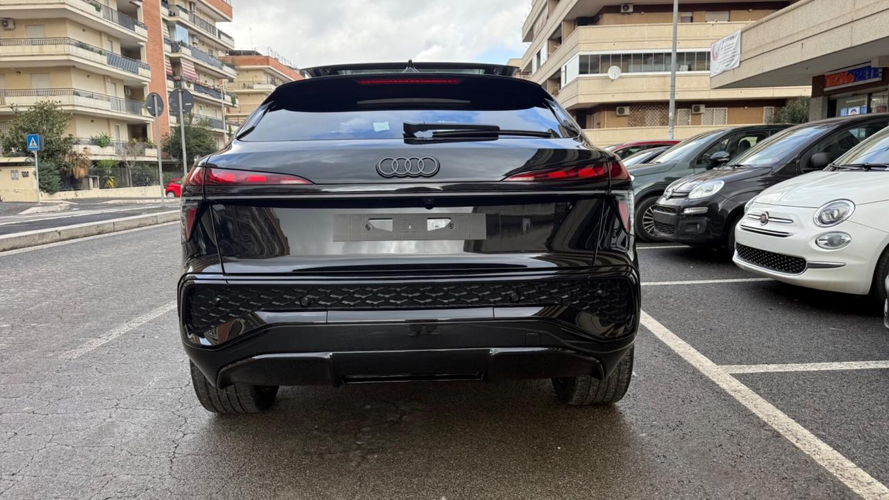 Audi Q3 SPB TDI 110 kW S tronic S Line edition MATRIX PELLE TETTO KAMERA 360 PACCHETTO AMBIENTE PDC