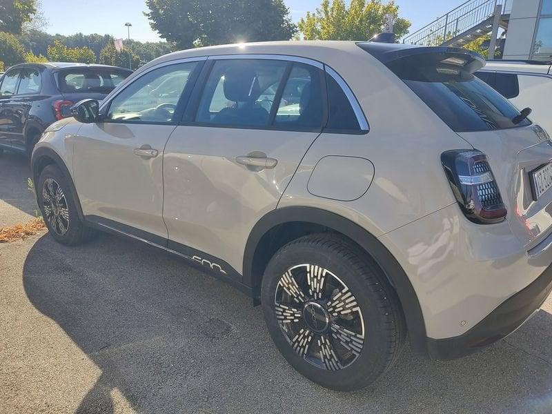 FIAT 600 IV 2023 1.2 hybrid 145cv auto