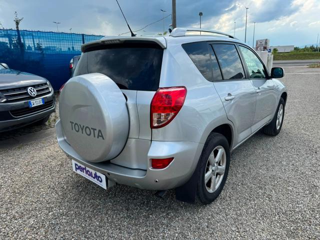 TOYOTA RAV 4 RAV4 2.2 D-4D 136 CV