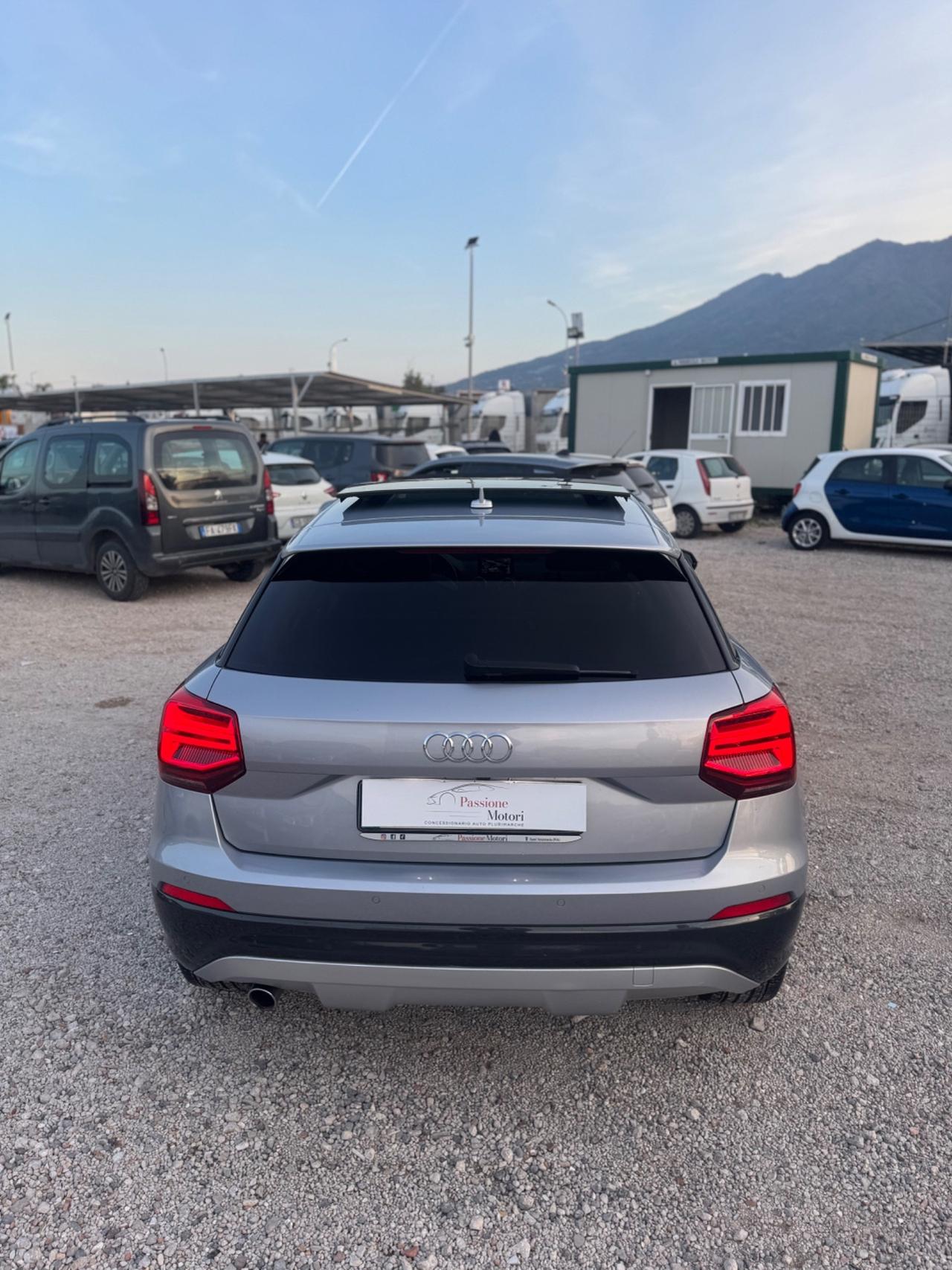 Audi Q2 1.6 TDI S tronic full tetto pelle navi