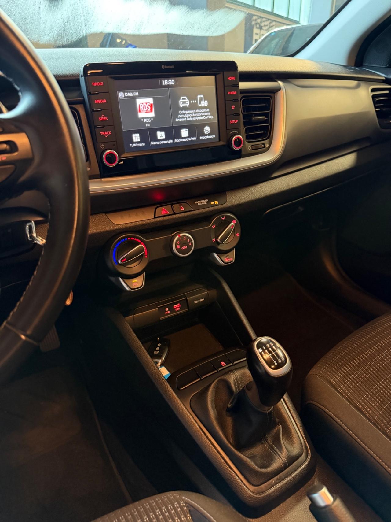 Kia STONIC 1.6 CRDI 5P KMCERT NEOPAT GARANZ