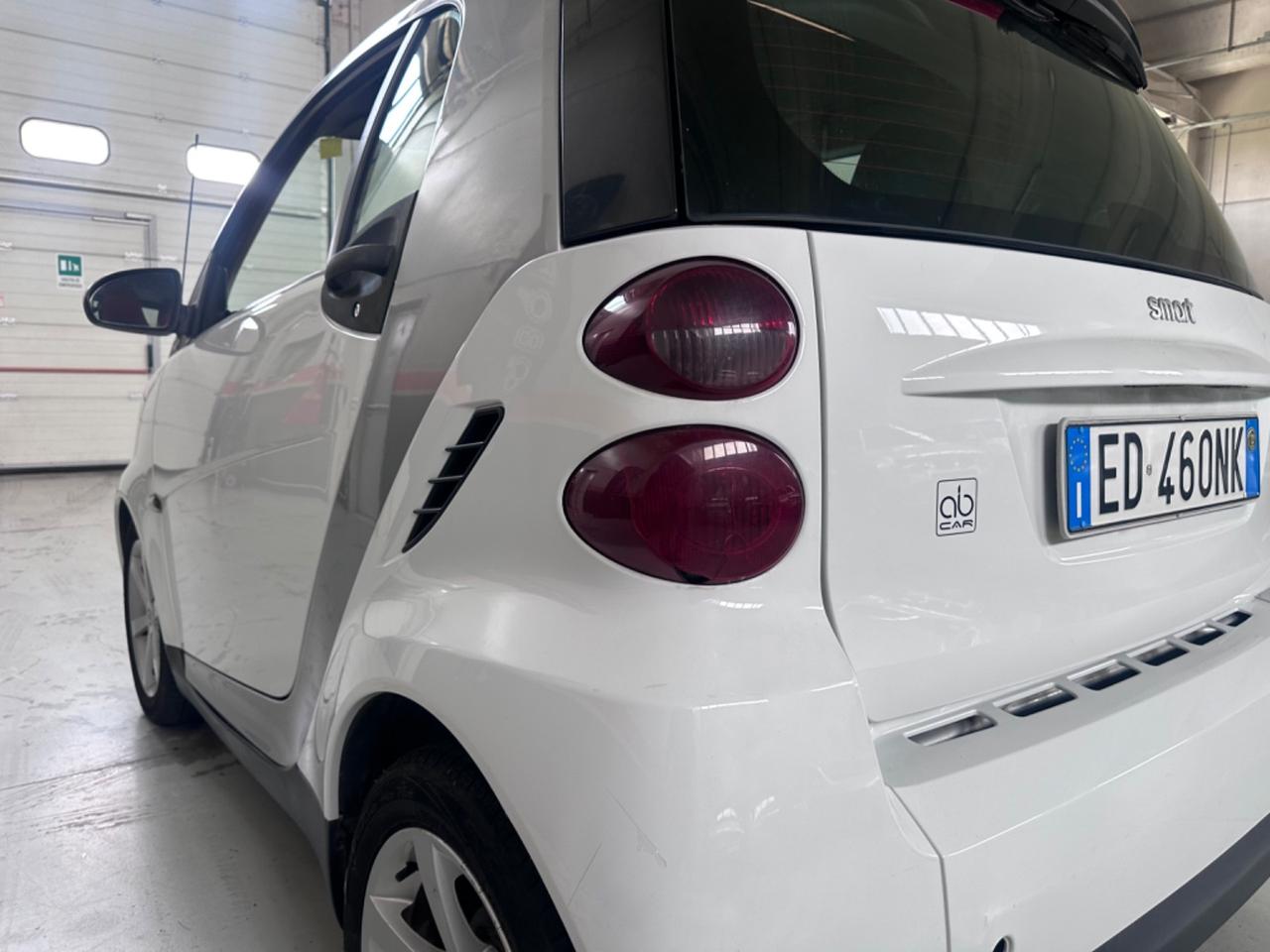 Smart ForTwo 800 40 kW coupé pure cdi