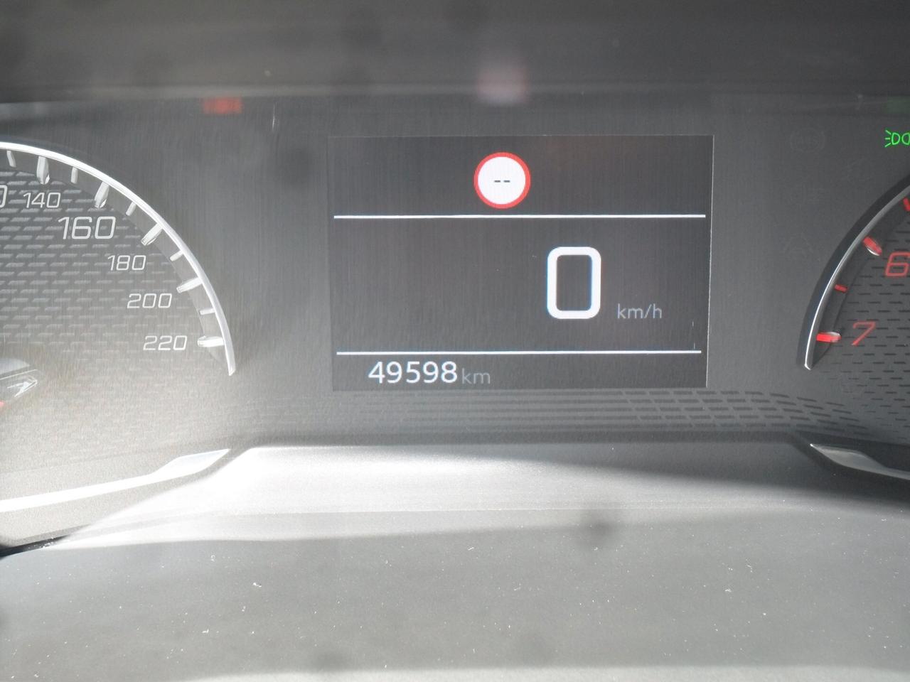 PEUGEOT 2008 1.2 benzina Puretech Active Pack