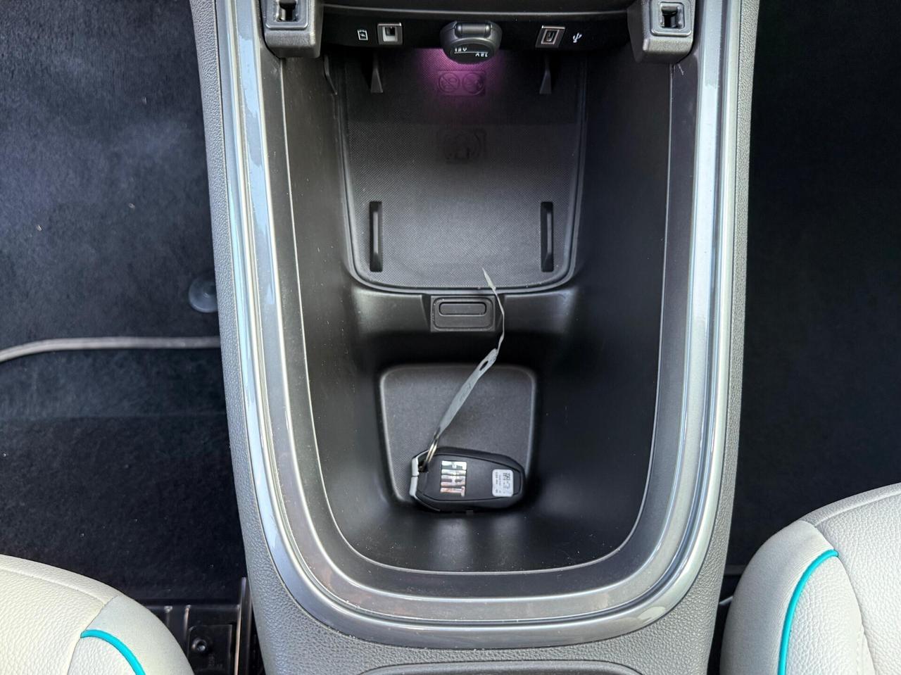 Fiat 600 Hybrid 100 CV DCT MHEV La Prima