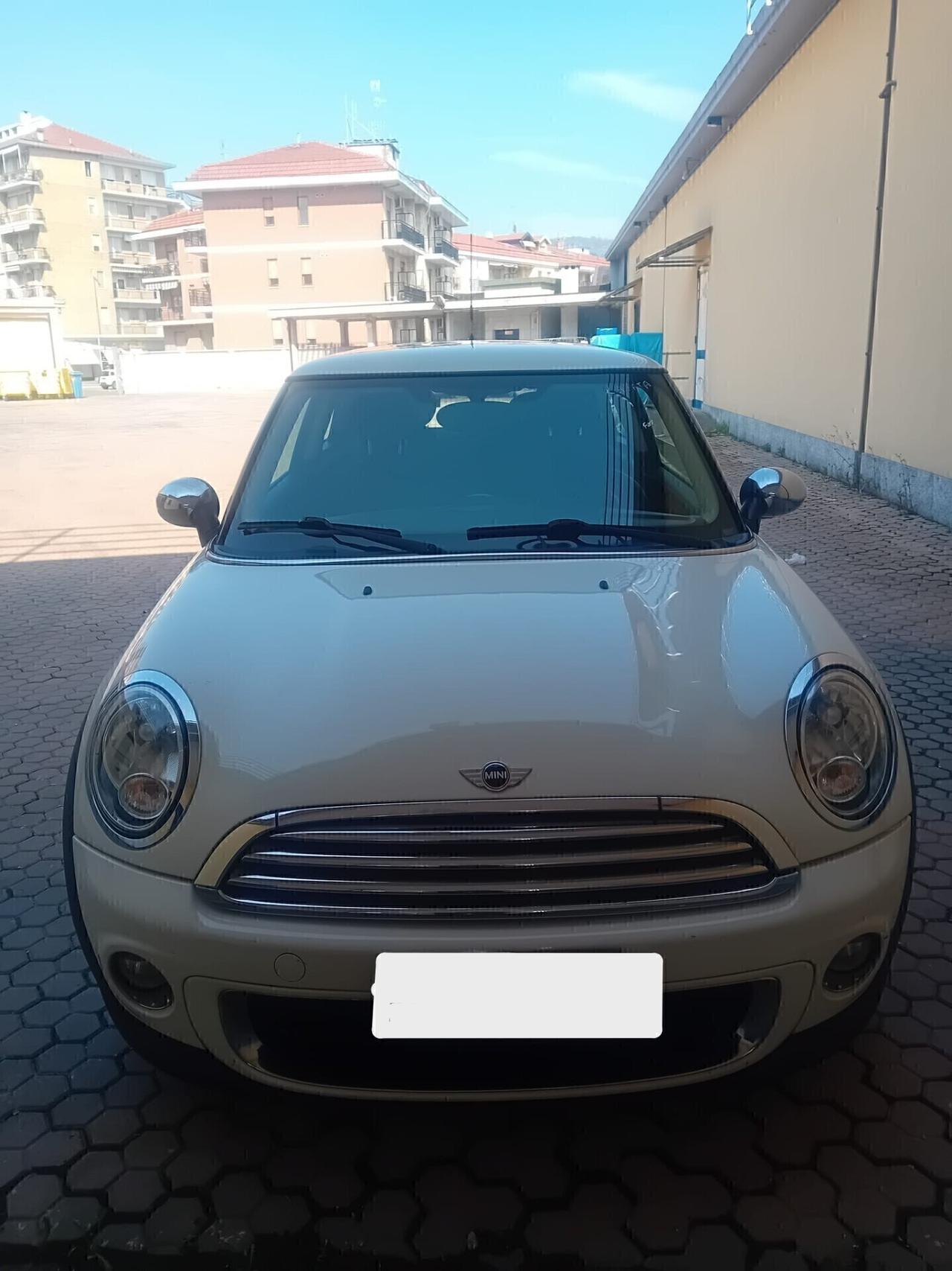 Mini One D - APERTI AD AGOSTO