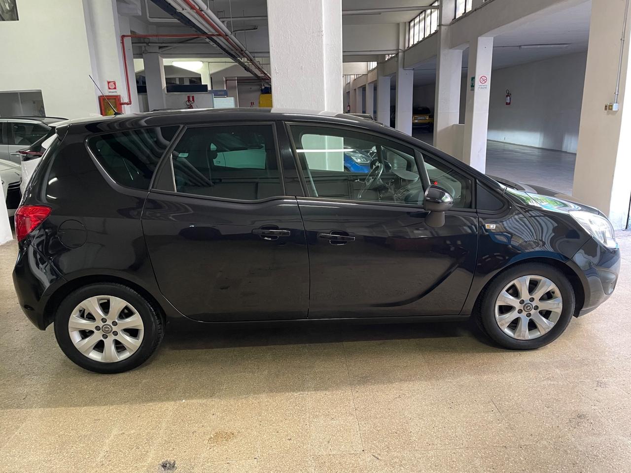 Opel Meriva 1.3 CDTI 95CV ecoFLEX Cosmo "Euro5B"