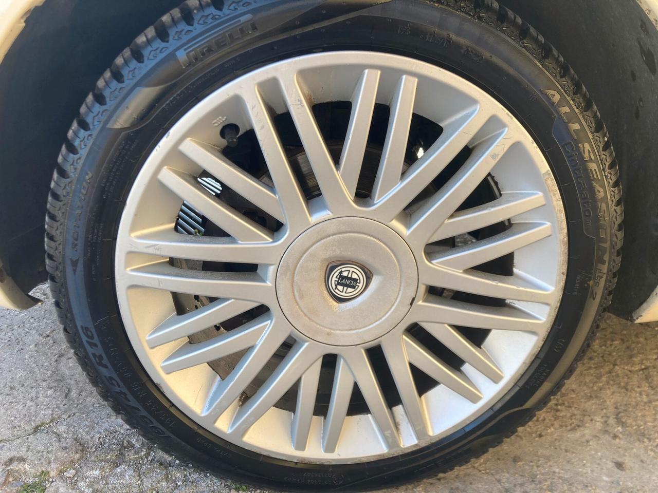 Lancia Ypsilon 1.4 16V Platino TETTO APRIBILE FULL