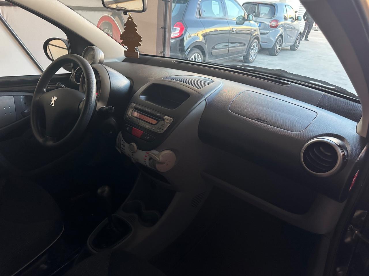 Peugeot 107 1.4 HDi 5p. Sweet Years