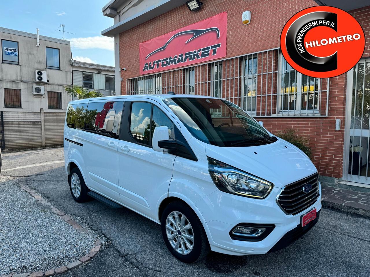 Ford Tourneo Custom Tourneo Custom 320 2.0 TDCi 130CV PC Trend