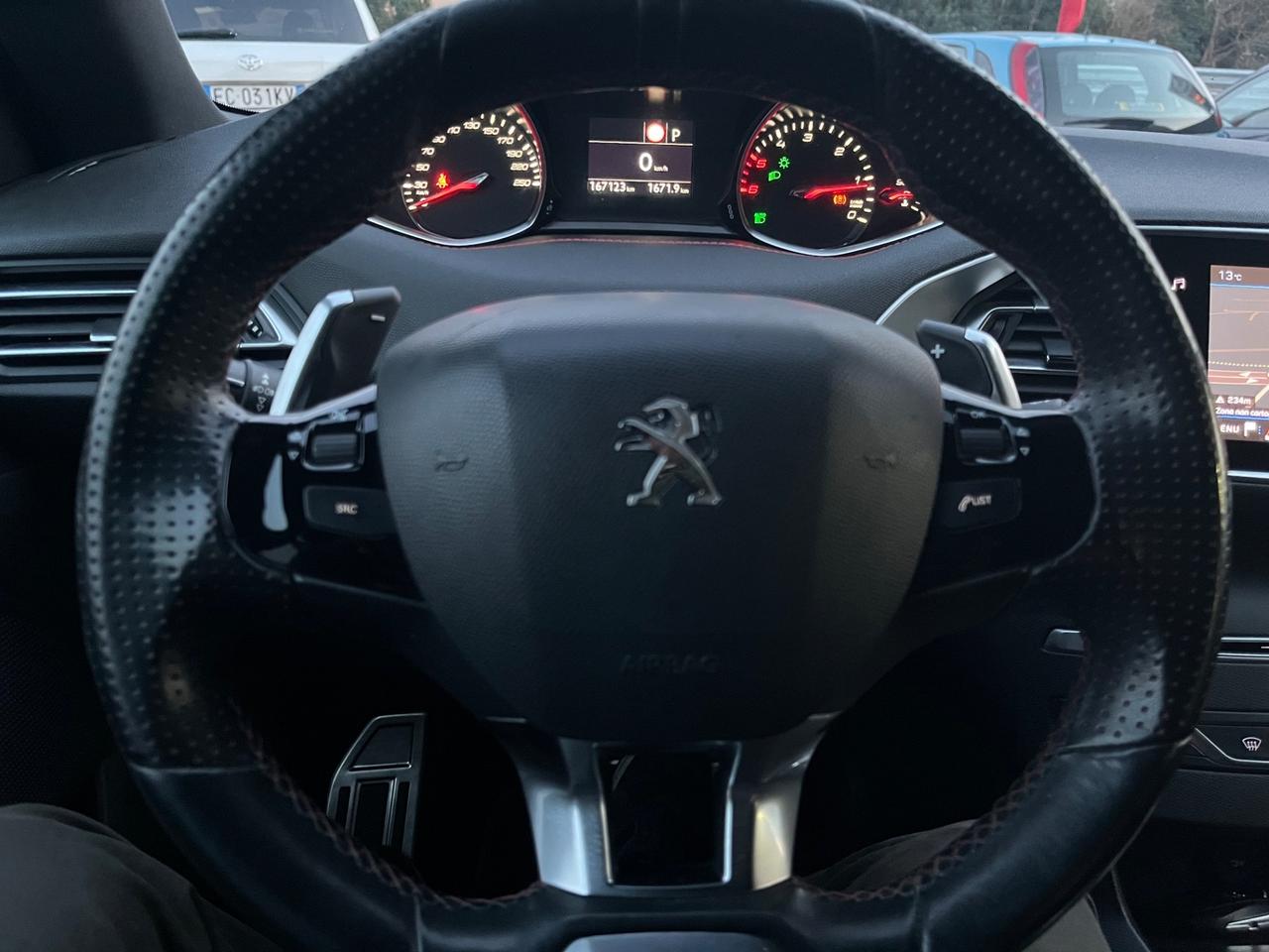 PEUGEOT 308 - GT LINE