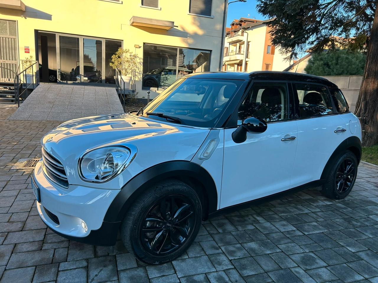 Mini Countryman Cooper D NAVI PDC CERCHI 17"