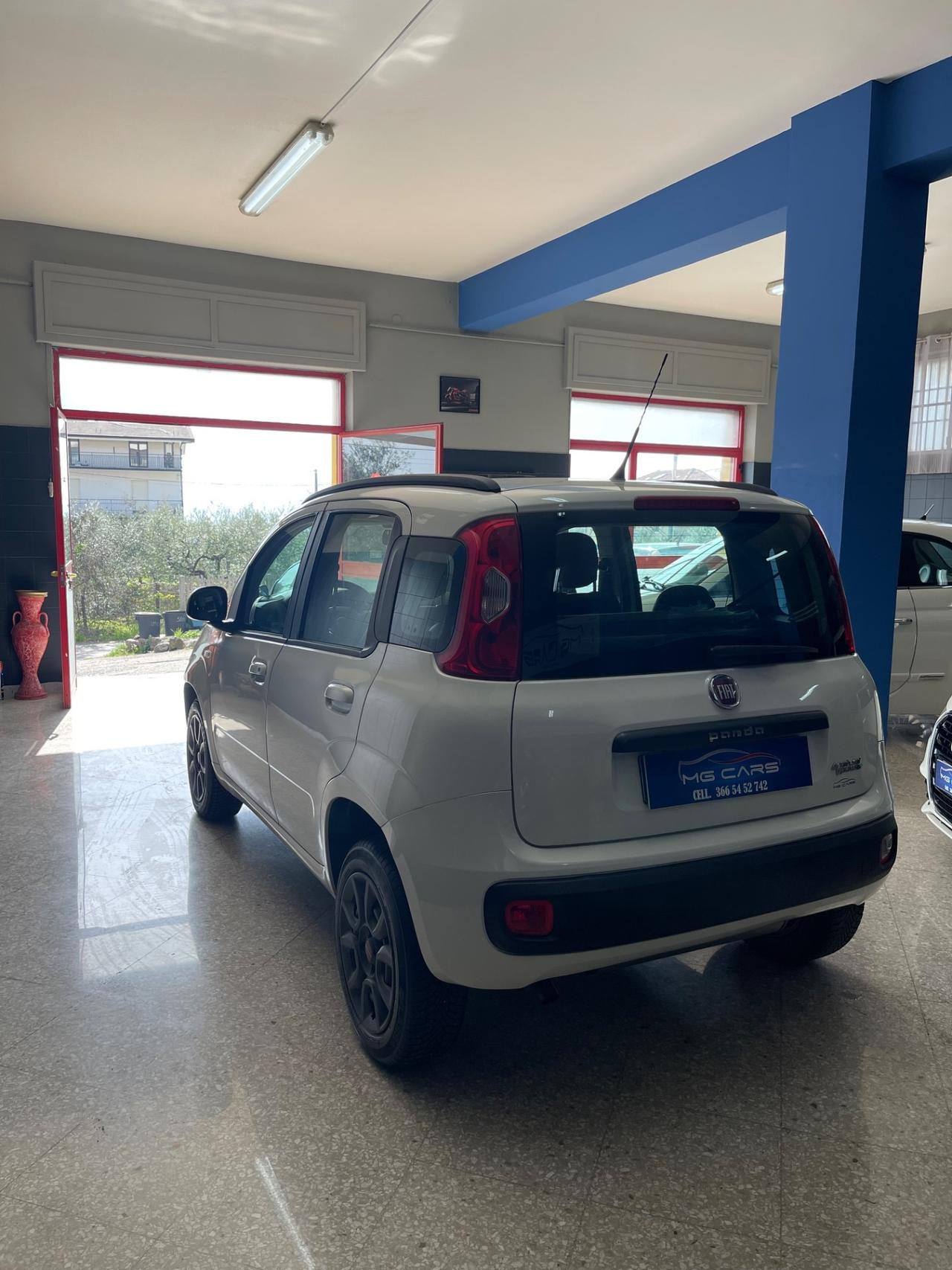 Fiat Panda 0.9 TwinAir Turbo Natural Power Lounge