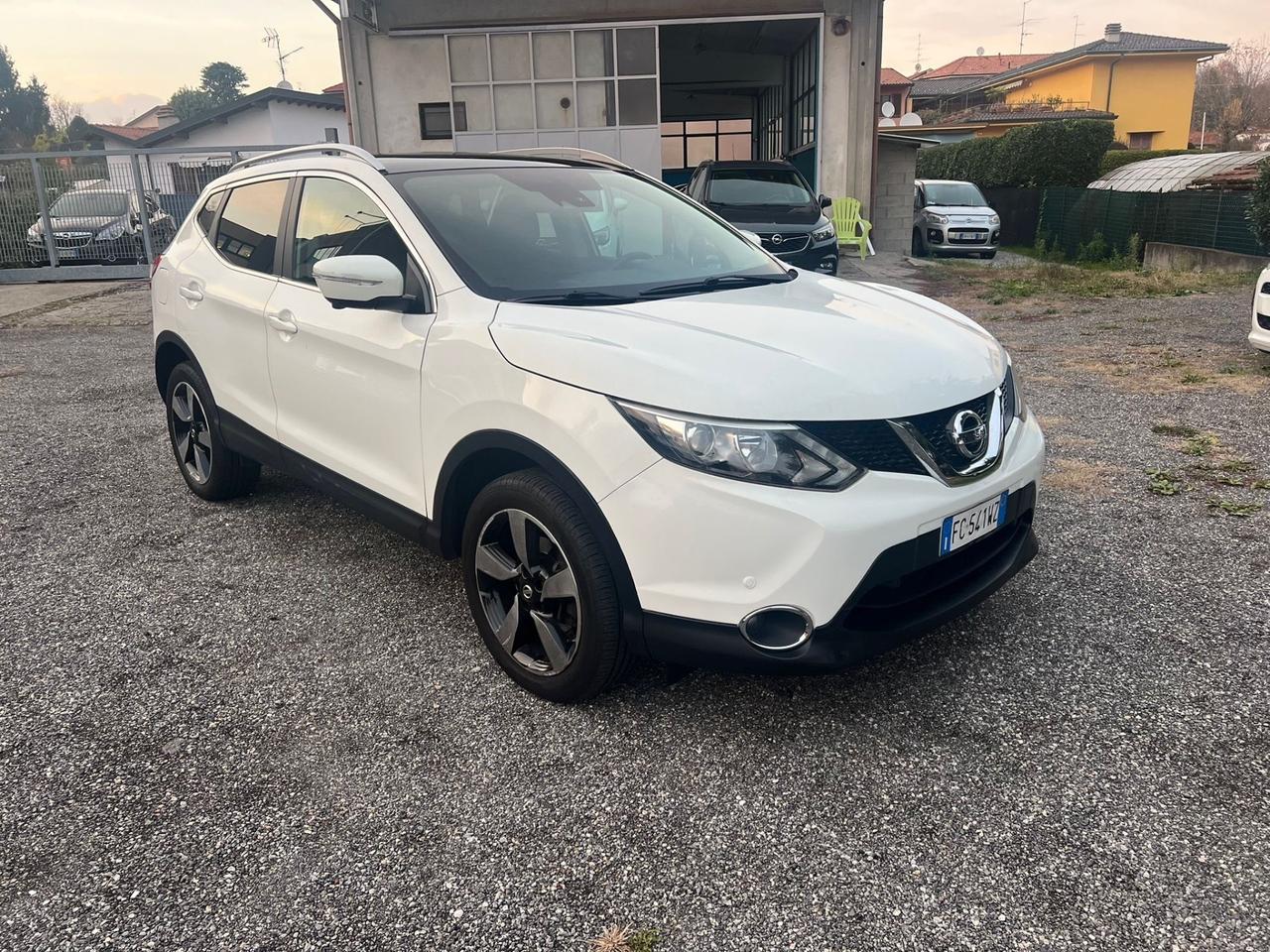 Nissan Qashqai 1.6 dCi 2WD Tekna