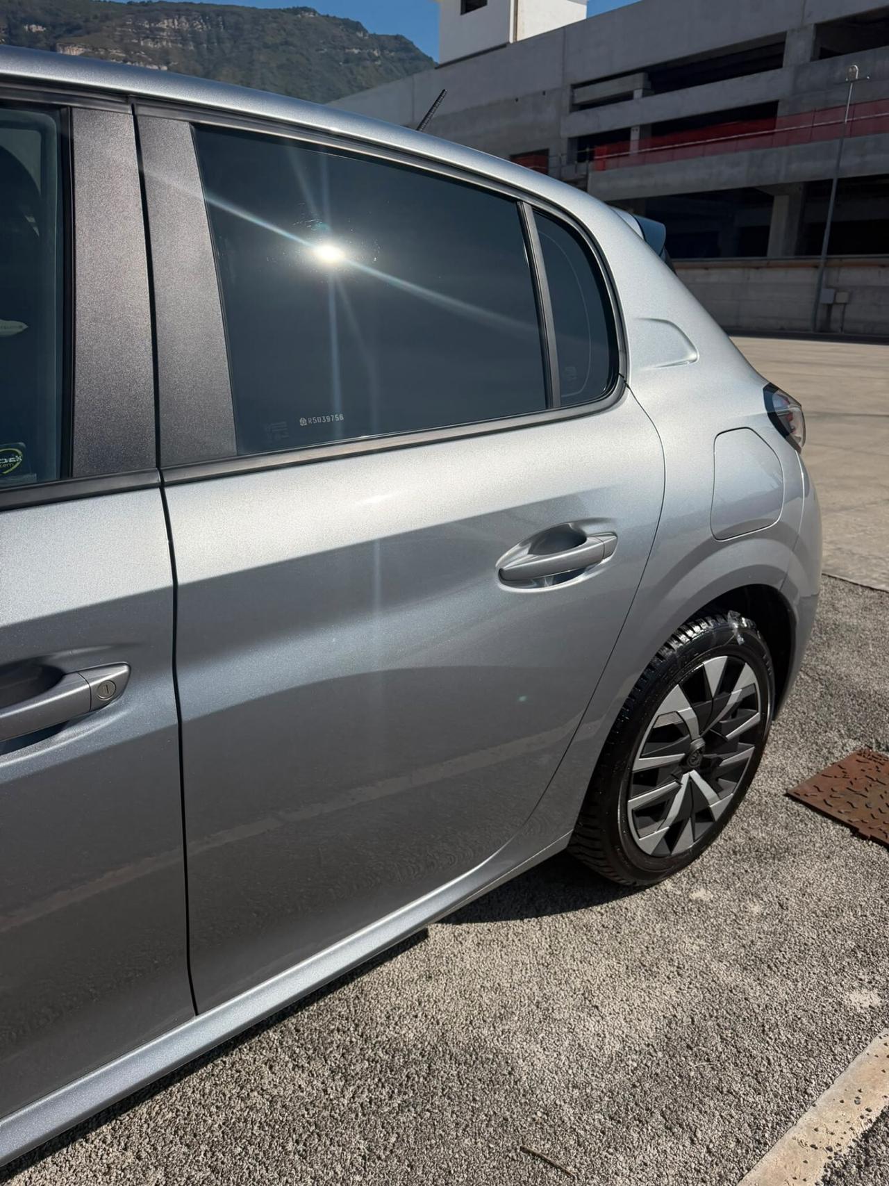 Peugeot 208 PureTech 75 Stop&Start 5 porte Active