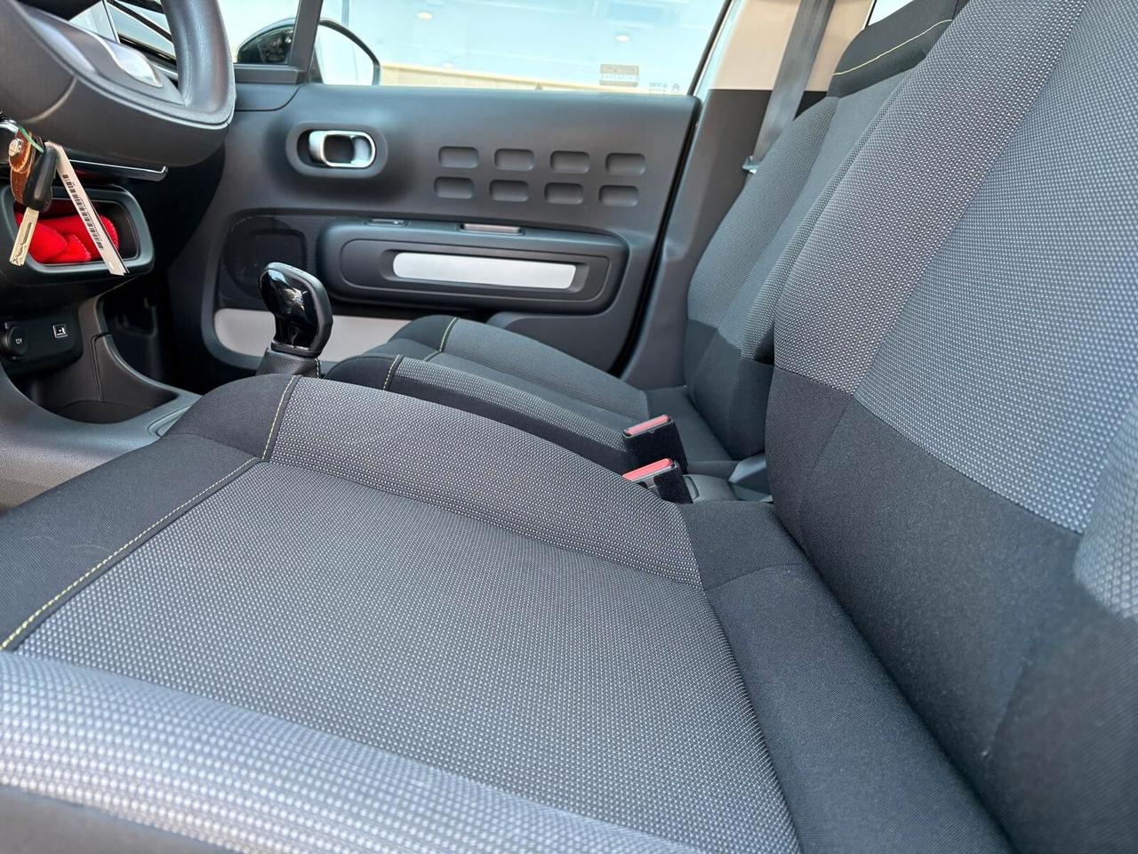 Citroen C3 FEEL PACK PureTech 83 SPOTICAR