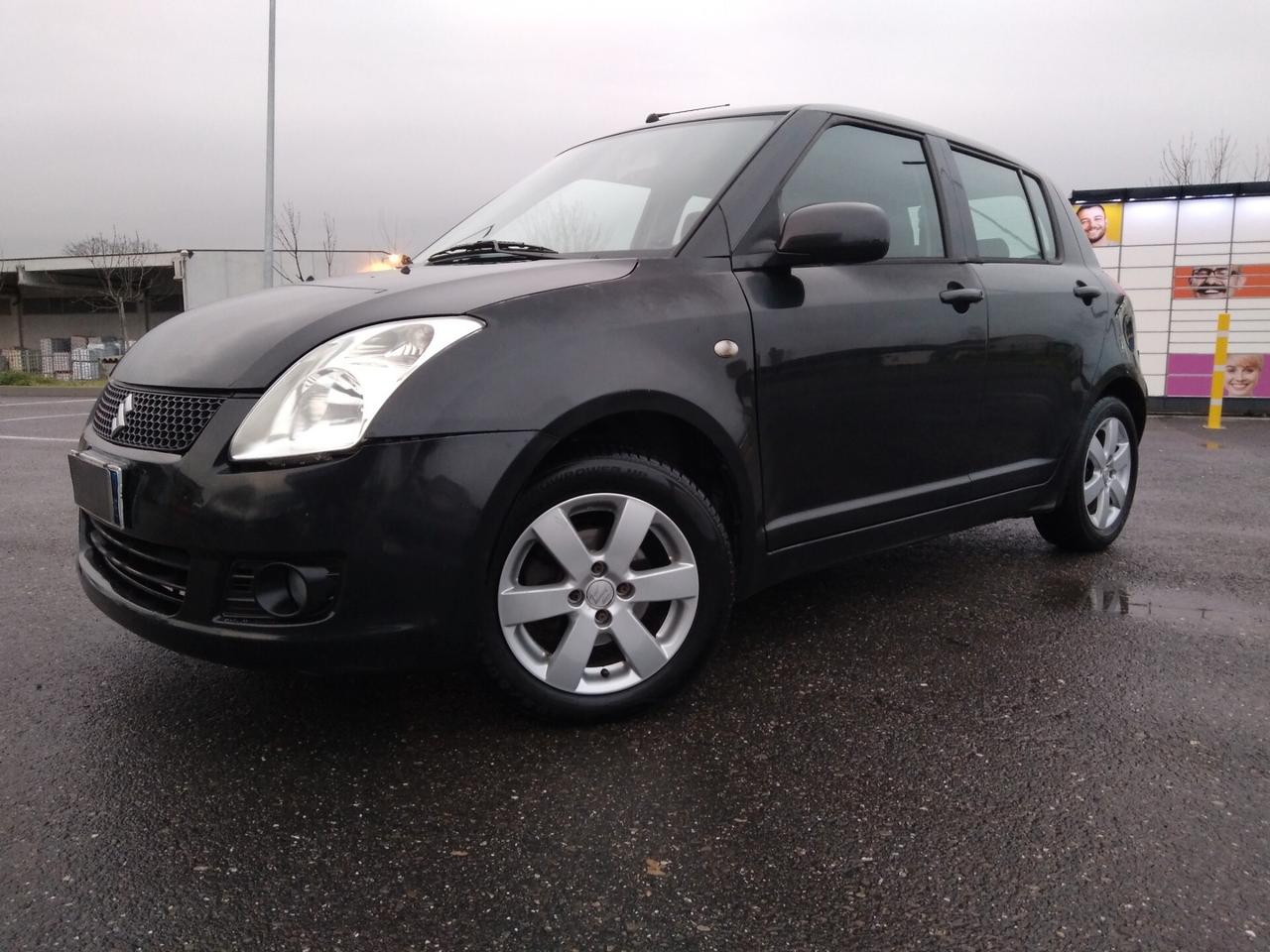 Suzuki Swift 1.3 92cv 5p. GL Safety Pack x neopatentati