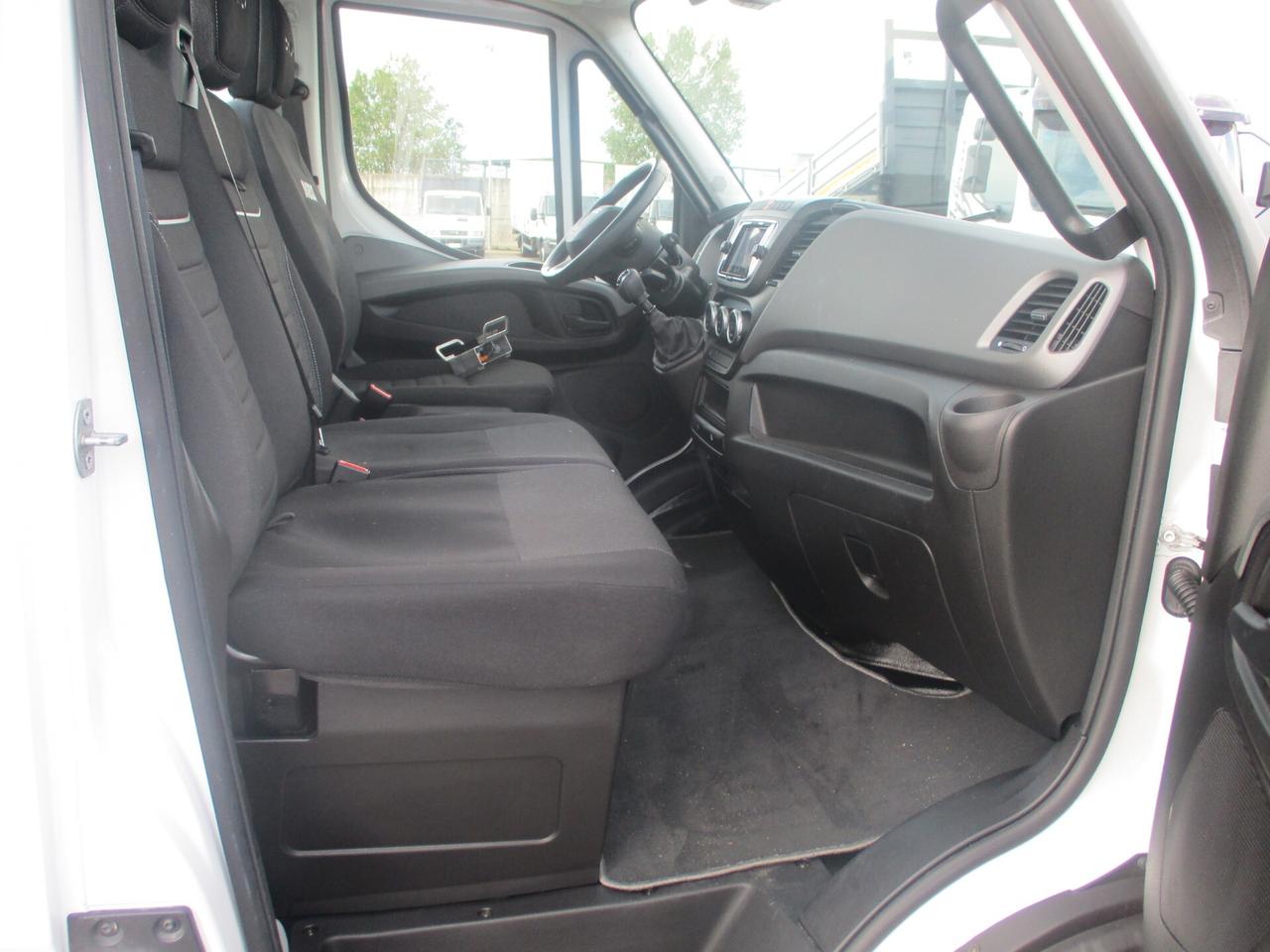 Iveco Daily 35C16 3000 160CV *SCARRABILE 16000KM GANCIO TRAINO