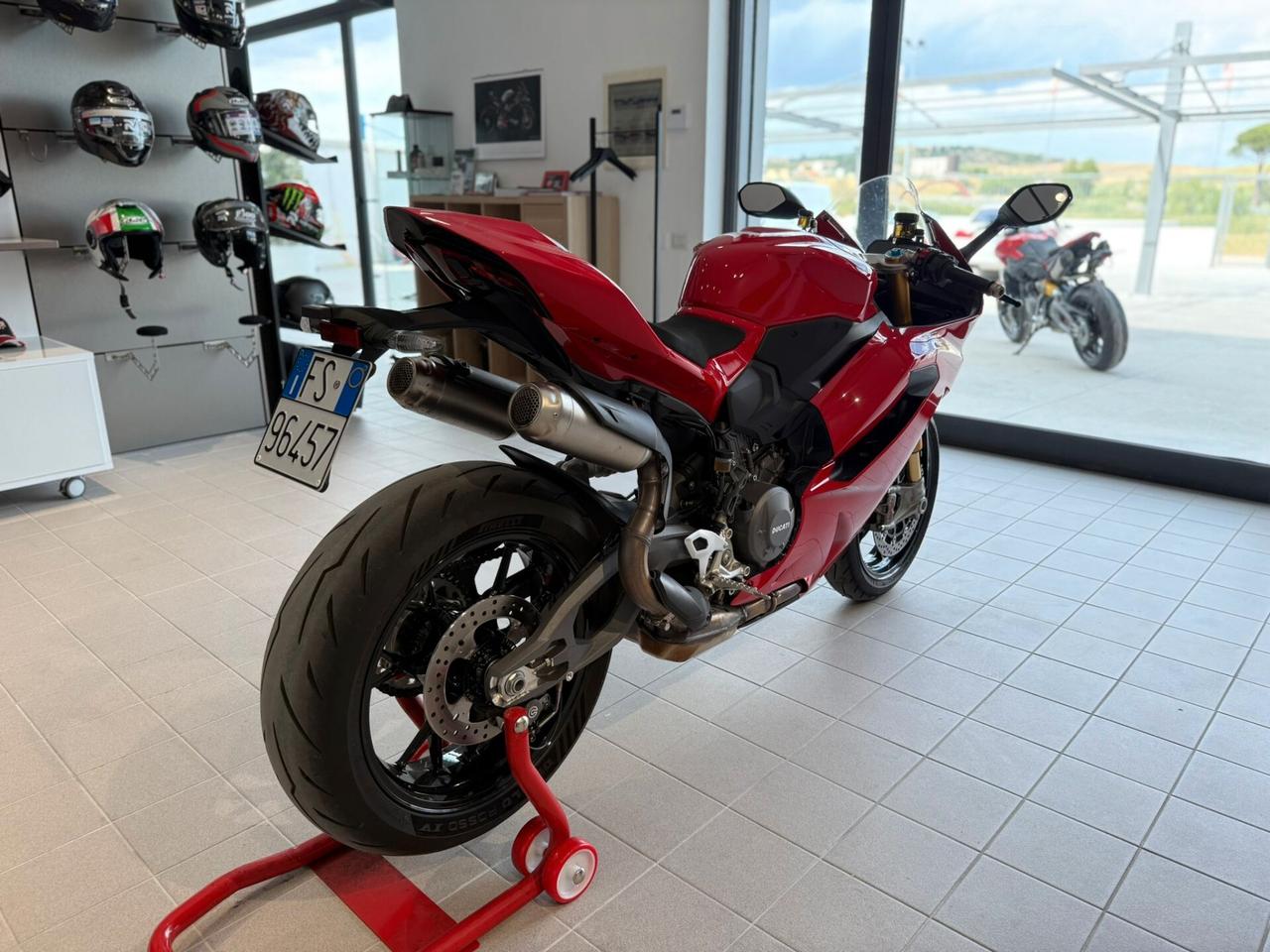Ducati Panigale V2 S MY 2026