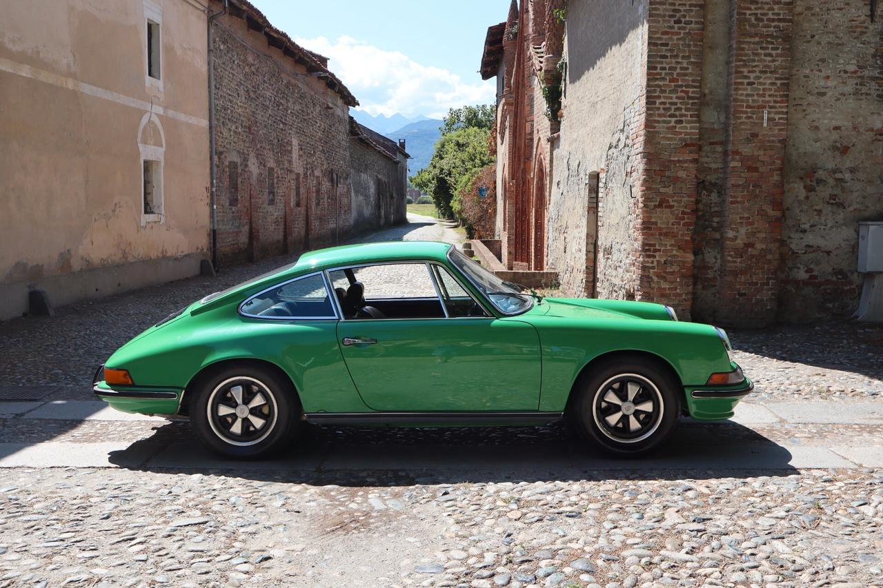 Porsche 911 2.4 T