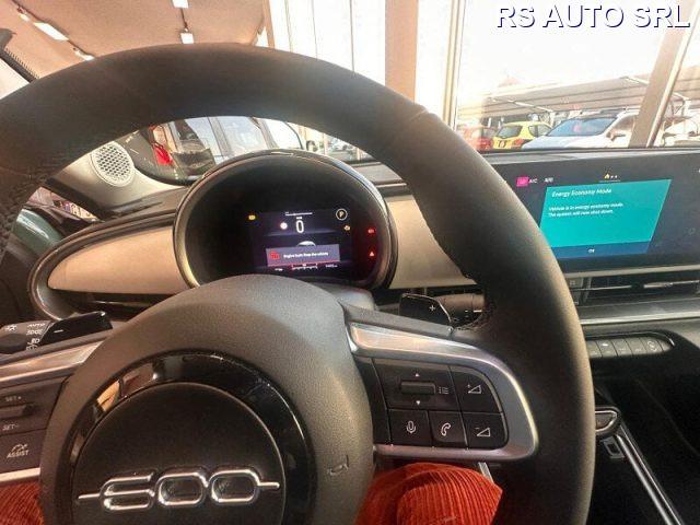 FIAT 600 600 Hybrid 100 CV DCT MHEV La Prima