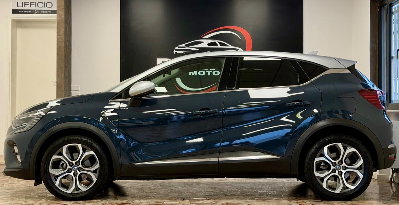 Renault Captur Plug-in Hybrid E-Tech 160 CV Initiale Paris