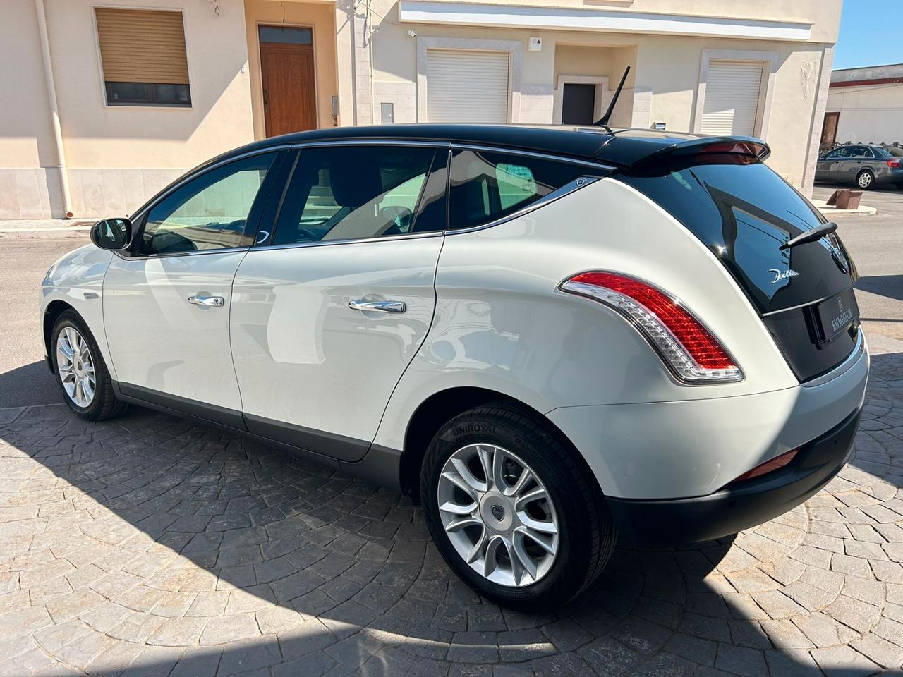 Lancia Delta 1.6 MJ 120 Cv GOLD - 2012