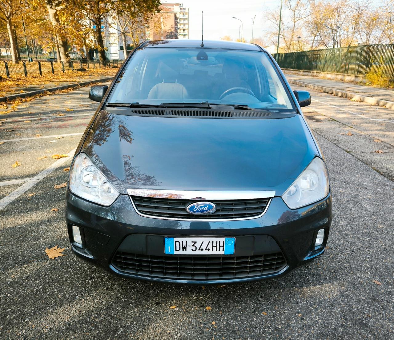 Ford C-Max 2.0 145 CV Titanium