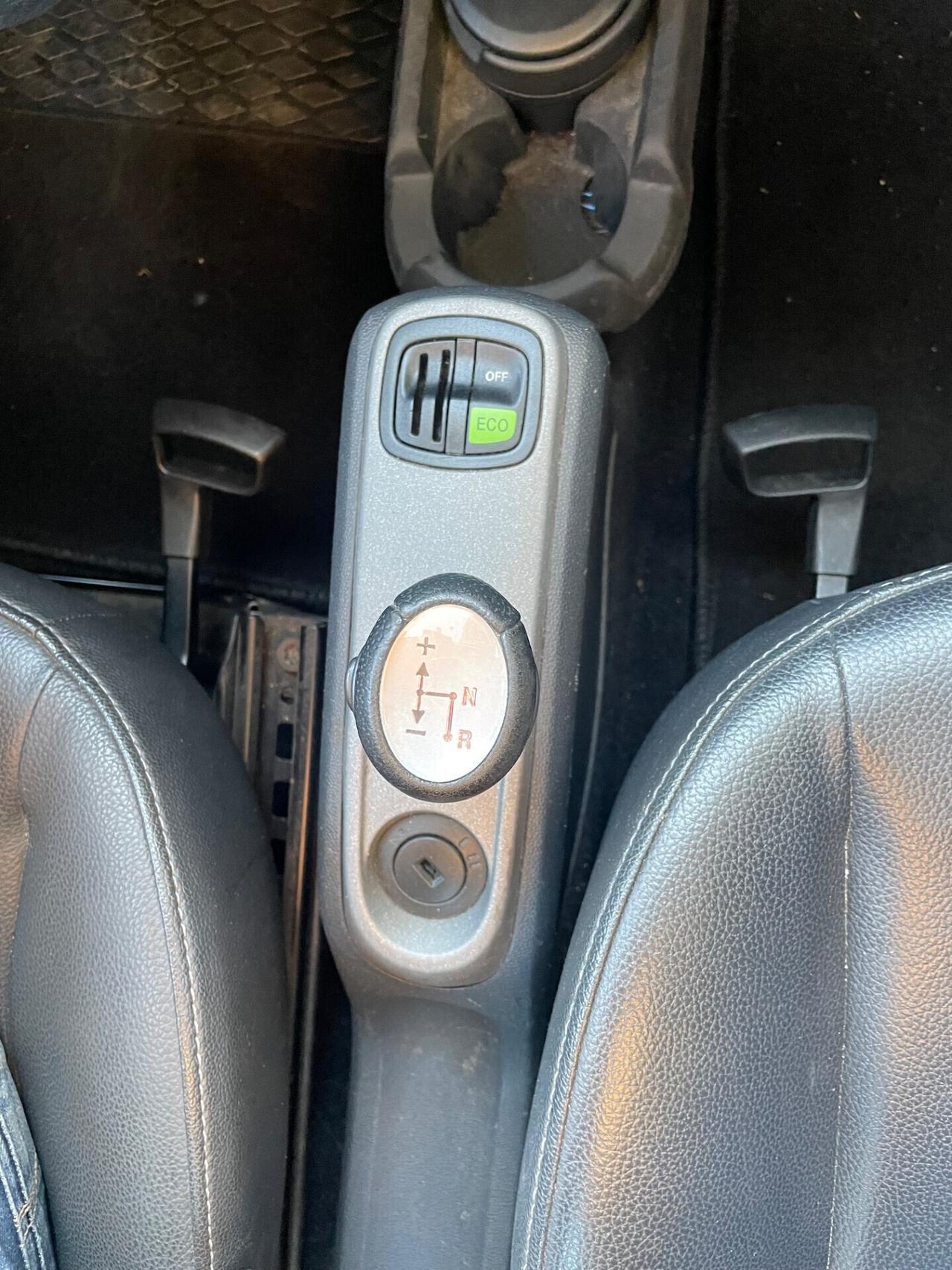 Smart ForTwo 1000 MHD coupé pure Unipro manutenzione certificata