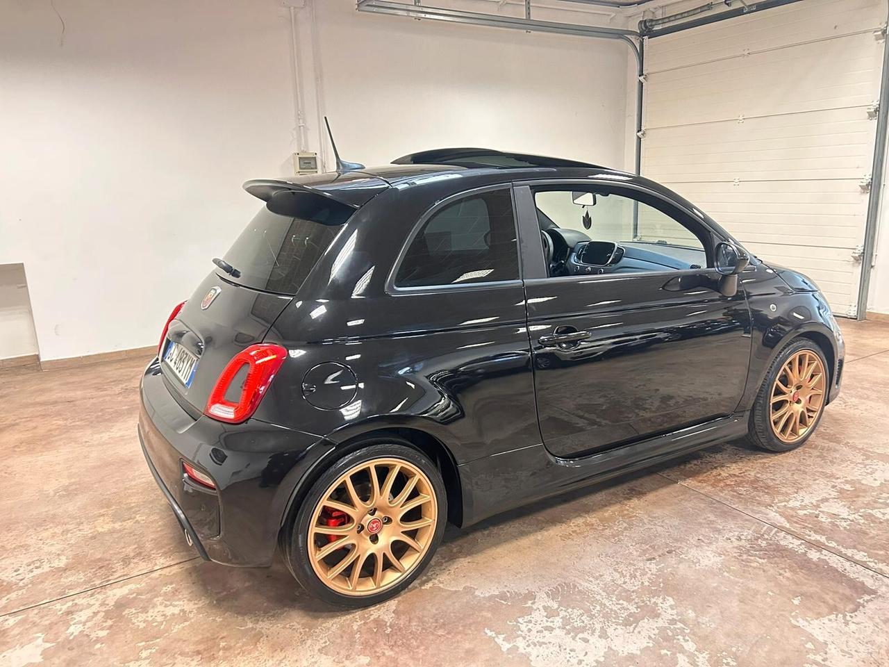 Abarth 595 1.4 Turbo T-Jet 165 CV Turismo