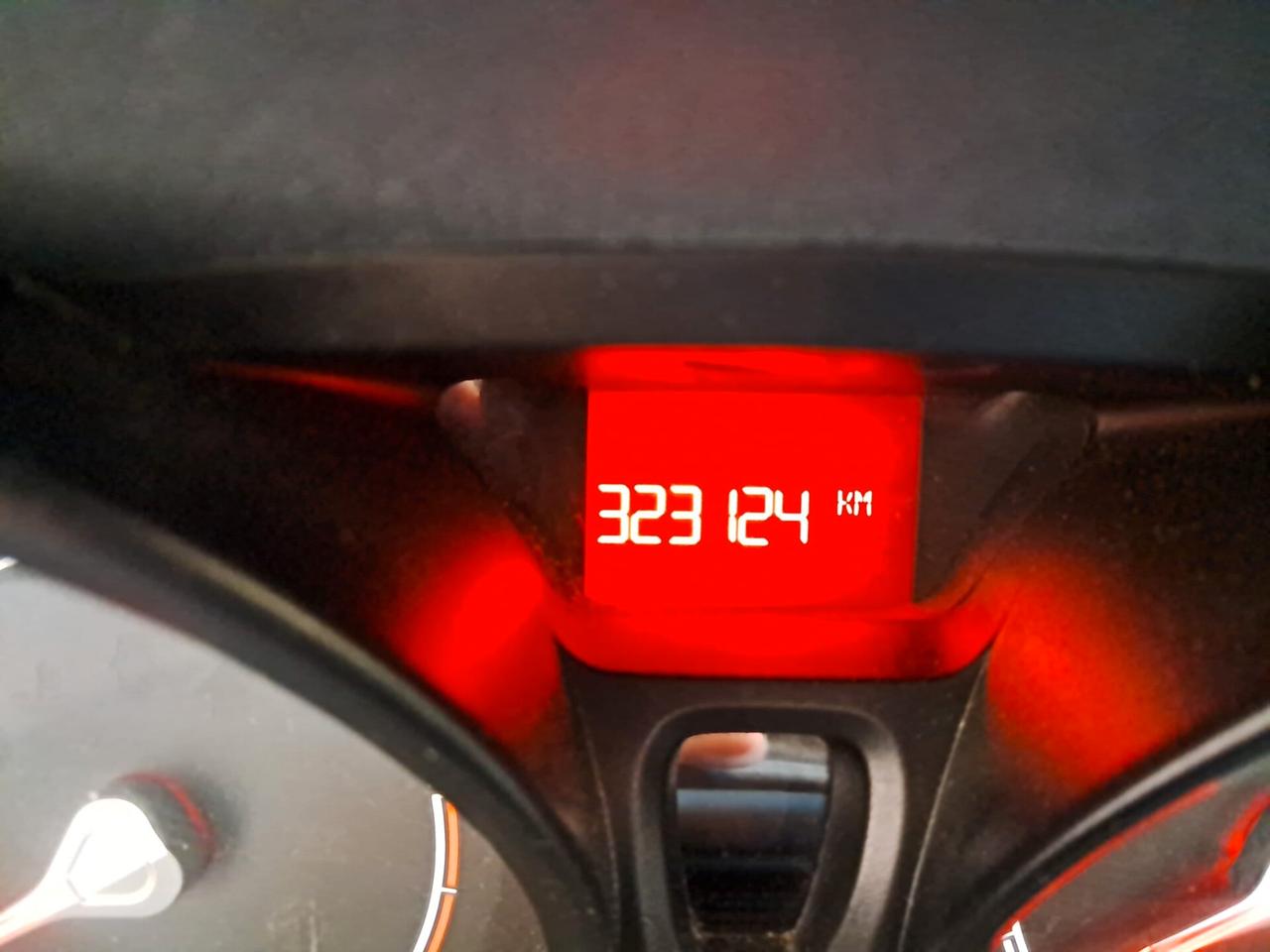 FORD FIESTA 1.6 Diesel 95CV-VISTA E PIACIUTA-Euro1890-