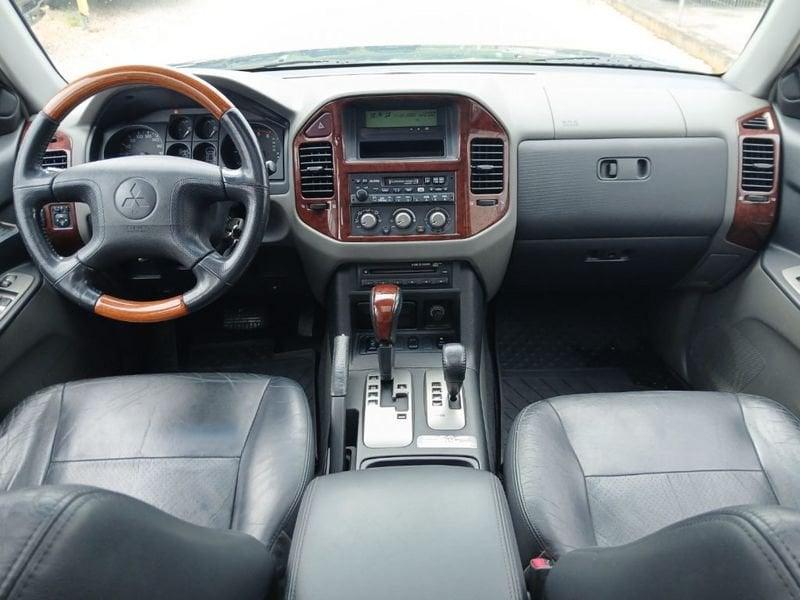 Mitsubishi Pajero 3.2 16V DI-D 5p. GLS2 7 POSTI