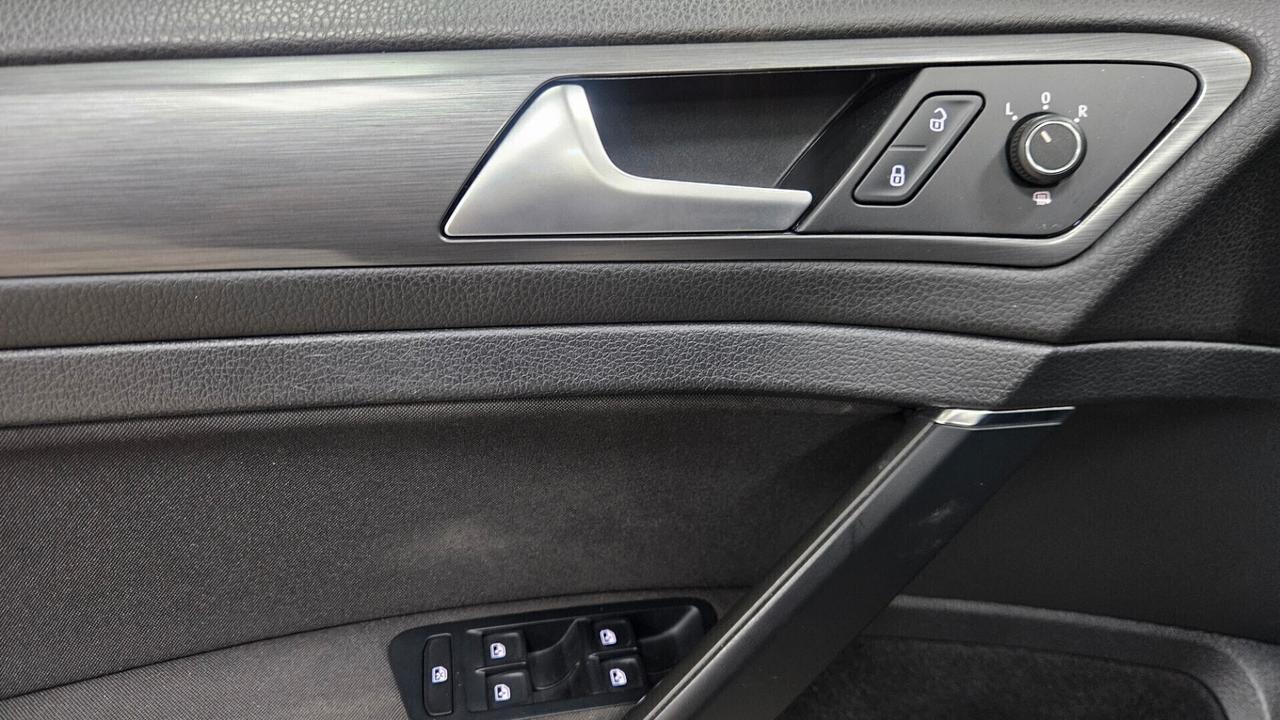 Volkswagen Golf 1.6 TDI 115 CV 5p. Executive BlueMotion Technology