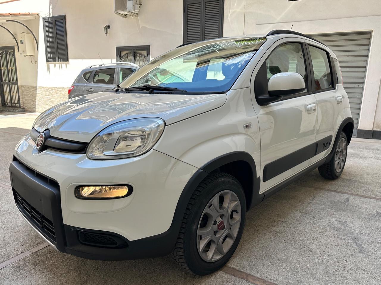 Fiat Panda 1.3 MJT 16V DPF 4x4 Climbing