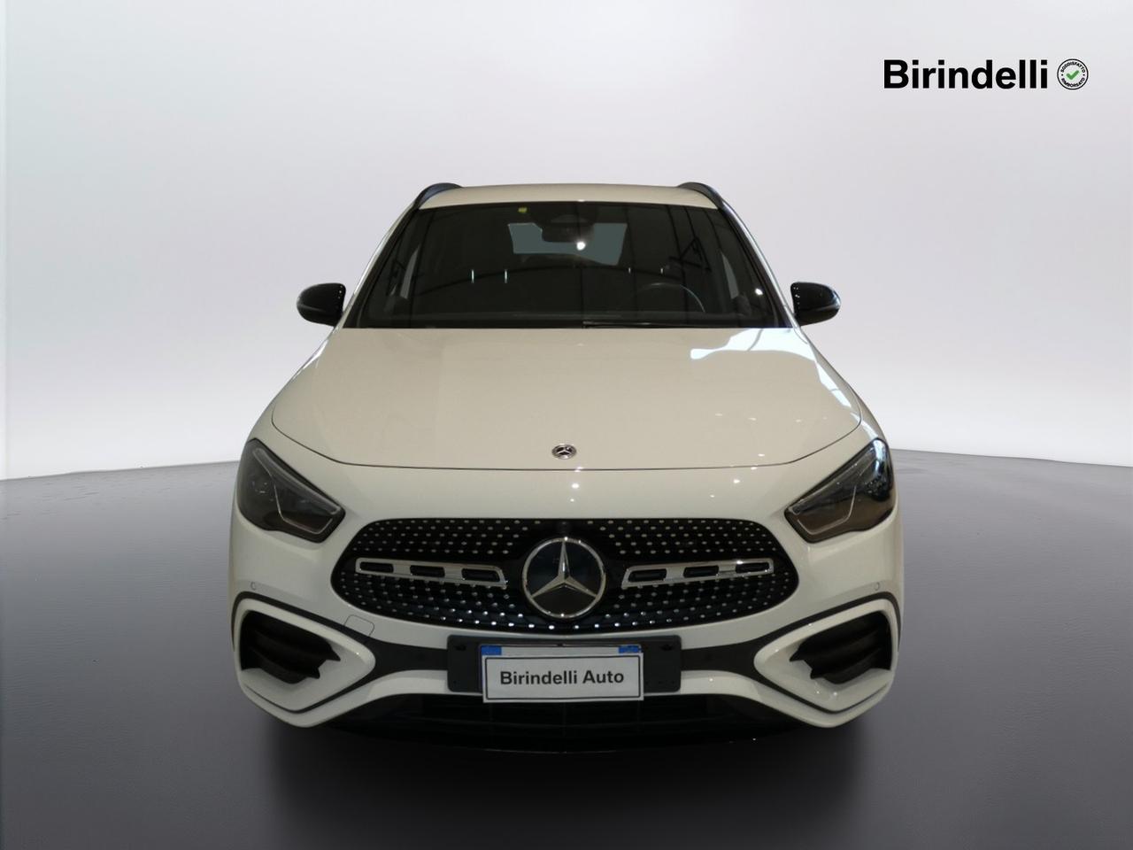 Mercedes-Benz GLA (H247) - GLA 200 d Automatic AMG Line Premium