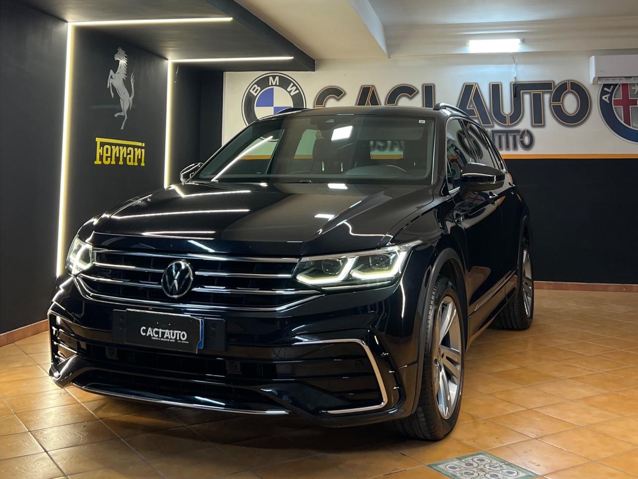 Volkswagen Tiguan R-Line 2.0 TDI 150 CV SCR DSG 4MOTION