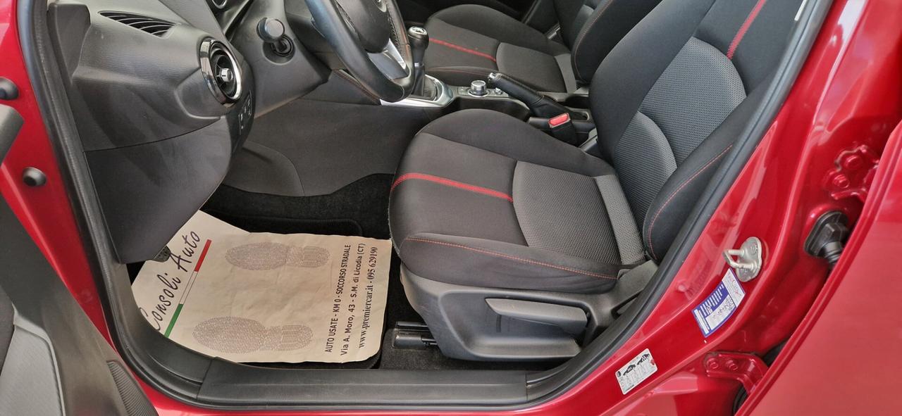 Mazda 2 1.5 Skyactiv-D 105cv Exceed